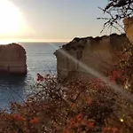 Apartmán Magnific With A Cozy Garden, 5 Minutes To The Albufeira