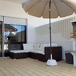 Magnific With A Cozy Garden, 5 Minutes To The Apartmán *