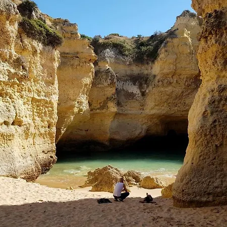 Magnific With A Cozy Garden, 5 Minutes To The Apartamento