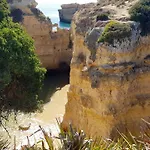 Magnific With A Cozy Garden, 5 Minutes To The Daire Albufeira